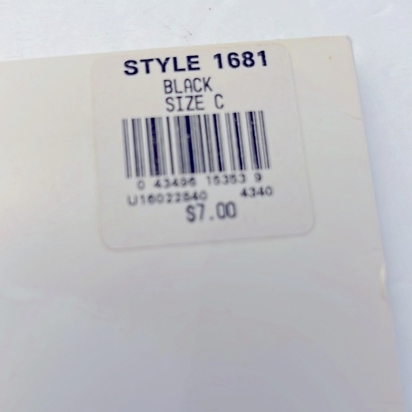 Pair of Bloomingdale’s silk sensation sheer thigh high stockings Size C NOS - Picture 6 of 6